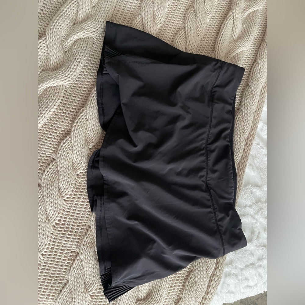 Black Lululemon Tennis Skirt